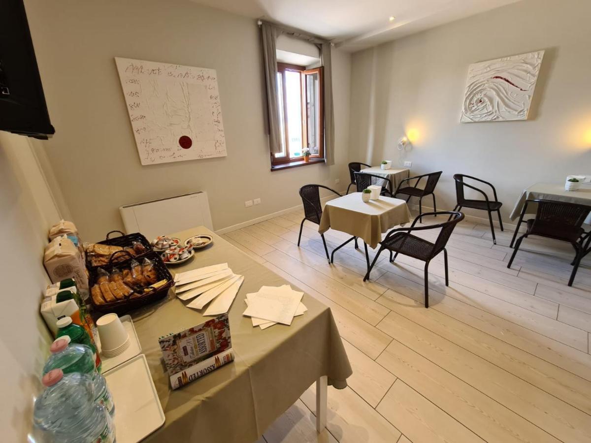 B&B Locanda De' Colli Синья Экстерьер фото