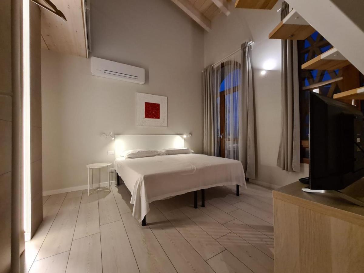 B&B Locanda De' Colli Синья Экстерьер фото