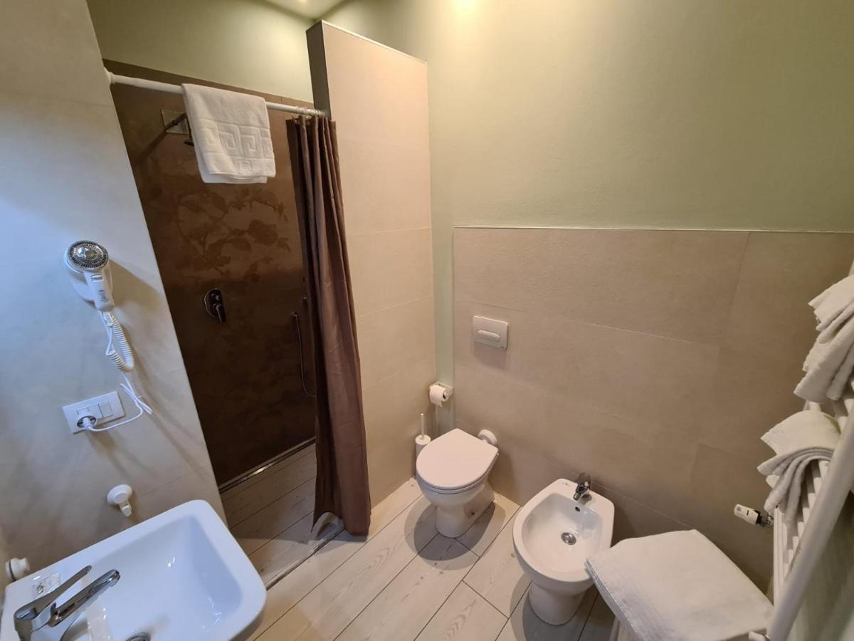 B&B Locanda De' Colli Синья Экстерьер фото